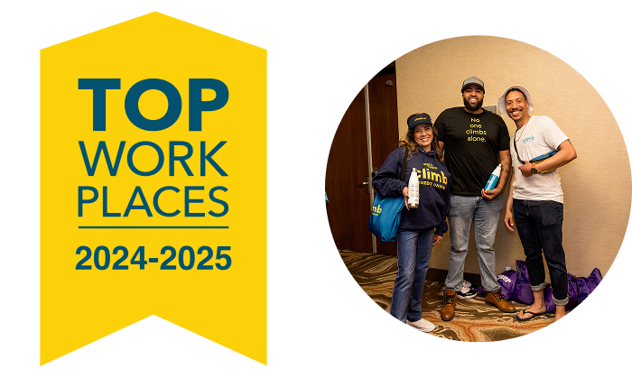 Terry, Janice y Domingo, el mejor empleado del lugar de trabajo, en equipo de escalada